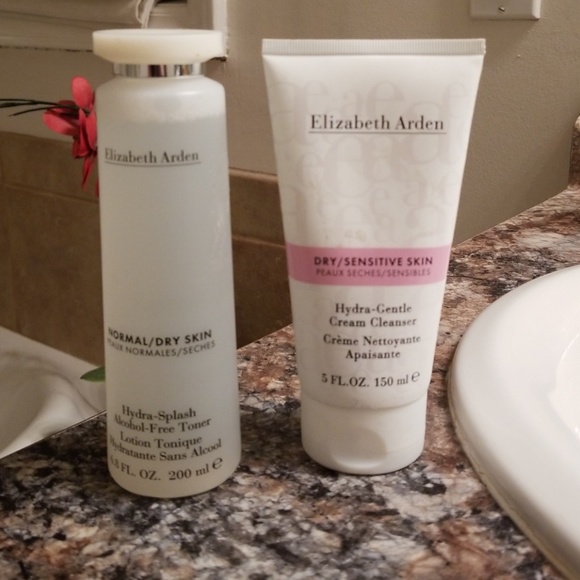 elizabeth arden face wash